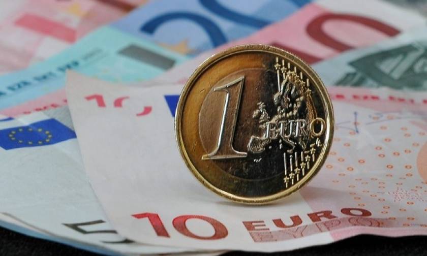 Κοινωνικό Εισόδημα Αλληλεγγύης: Πώς θα πάρετε τουλάχιστον 200 ευρώ το μήνα