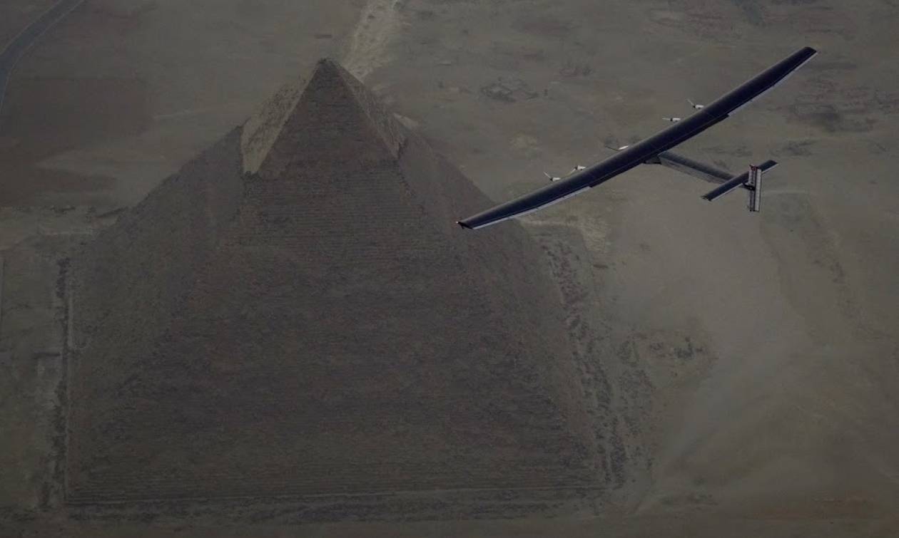 Solar Impulse 2: Δείτε LIVE να γράφεται ιστορία πάνω από τη Μέση Ανατολή (Vid)