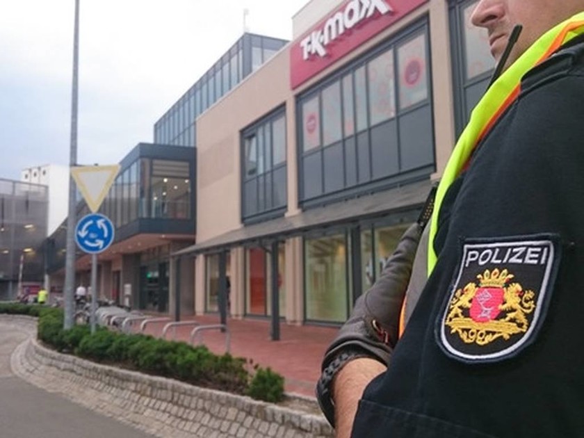 Συναγερμός στη Γερμανία: Εκκενώθηκε εμπορικό κέντρο στην Βρέμη 