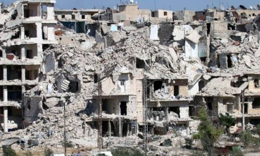 Syria conflict: 'Families leave' besieged Aleppo