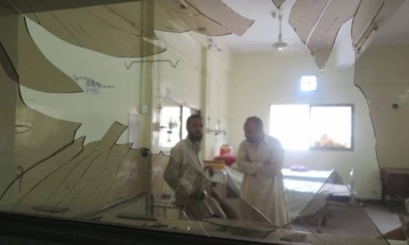 Pakistan hospital bomb attack kills dozens in Quetta