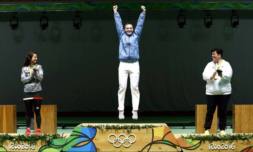 Άννα Κορακάκη: Ο πολιτικός κόσμος συγχαίρει τη χρυσή Ολυμπιονίκη του Ρίο