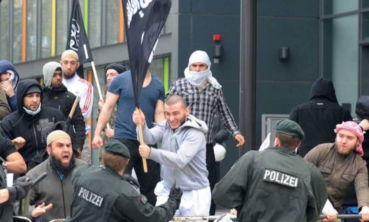 «Ομάδες κρούσης τζιχαντιστών έτοιμες να εξαπολύσουν επιθέσεις έχουν διεισδύσει στη Γερμανία»