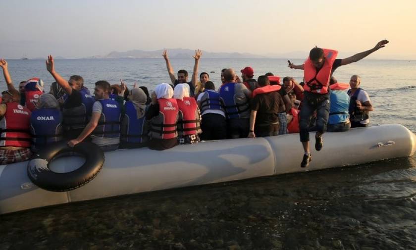 Παραλίγο νέα τραγωδία στο Αιγαίο: Τουλάχιστον εβδομήντα πρόσφυγες διασώθηκαν ανοικτά της Κω