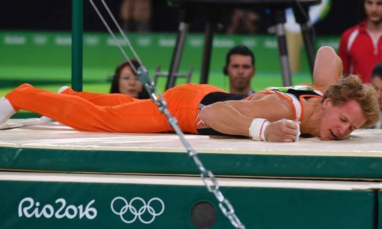 Ρίο 2016 - Αυτό πόνεσε! Η απίστευτη πτώση Ολλανδού αθλητή στο μονόζυγο (vid)