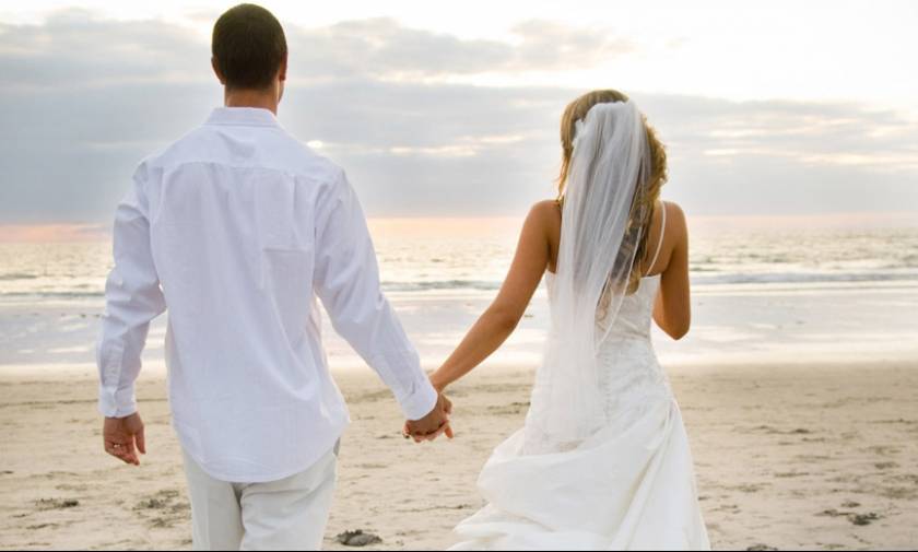 Τι ισχύει για ένα ζευγάρι που χώρισε και θέλει να ξαναπαντρευτεί;