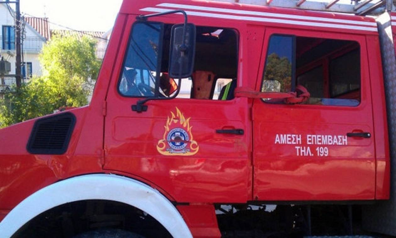 Καβάλα: Τρεις πυροσβέστες τραυματίες από ανατροπή οχήματος
