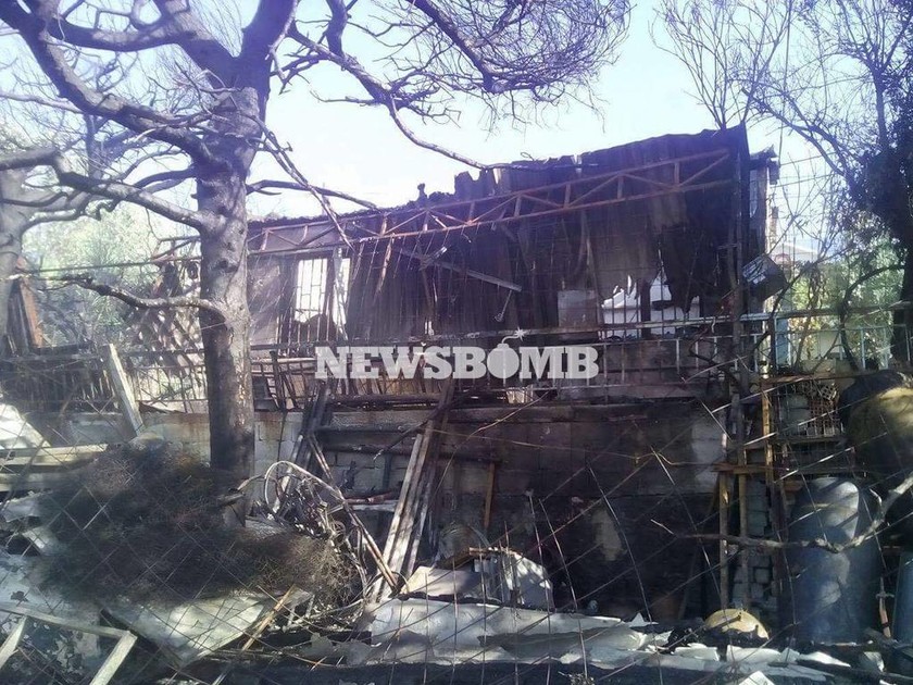 Φωτιά ΤΩΡΑ: «Στάχτη» έγινε σπίτι από την πυρκαγιά στο Μενίδι (pics)