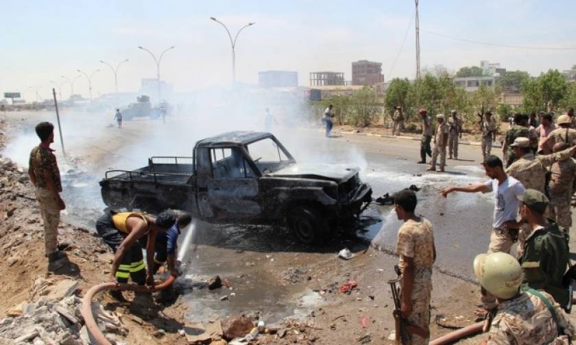 Αιματηρή επίθεση καμικάζι στην Υεμένη: Δέκα νεκροί
