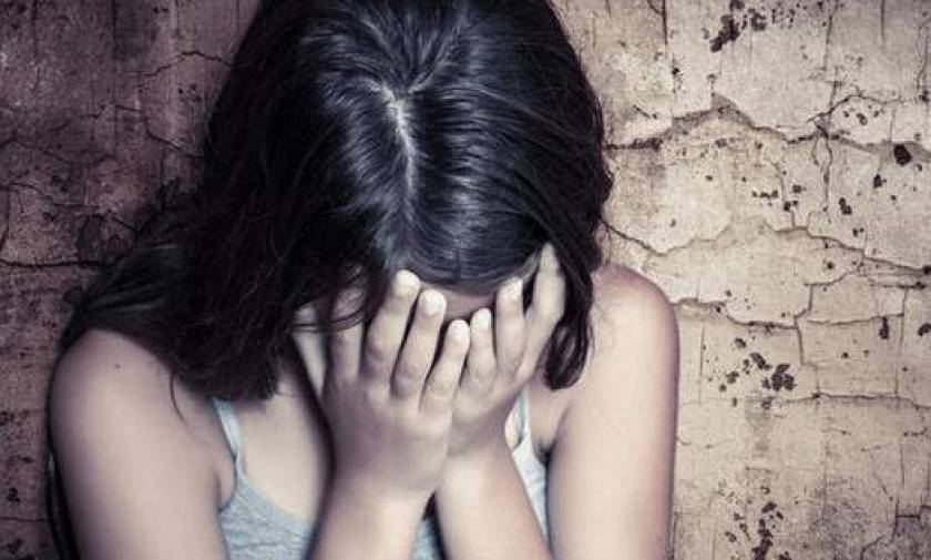 Φρίκη στη Λάρισα: Βίαζαν και εξέδιδαν 14χρονη που είχαν απαγάγει