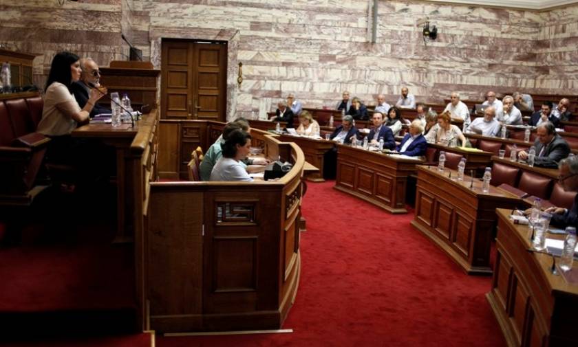 Ερώτηση 52 βουλευτών της ΝΔ προς Τσίπρα για τη συμμετοχή Καλογρίτσα στον διαγωνισμό