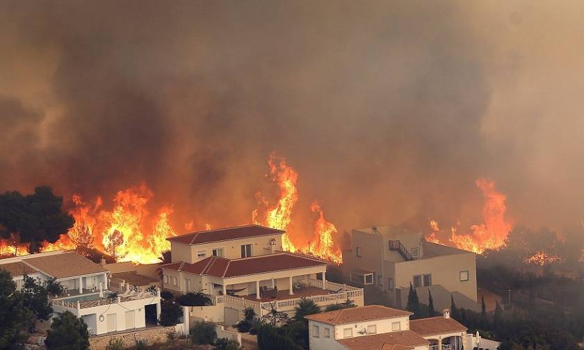 Ισπανία: Η Βαλένθια φλέγεται - 1400 άτομα απομακρύνθηκαν από τουριστικά θέρετρα (pic)