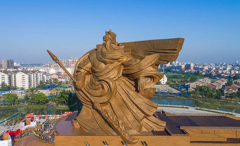 Ολοκληρώθηκε «Ο Θεός του Πολέμου», το επικό άγαλμα που ζυγίζει 1.320 τόνους (Pics)