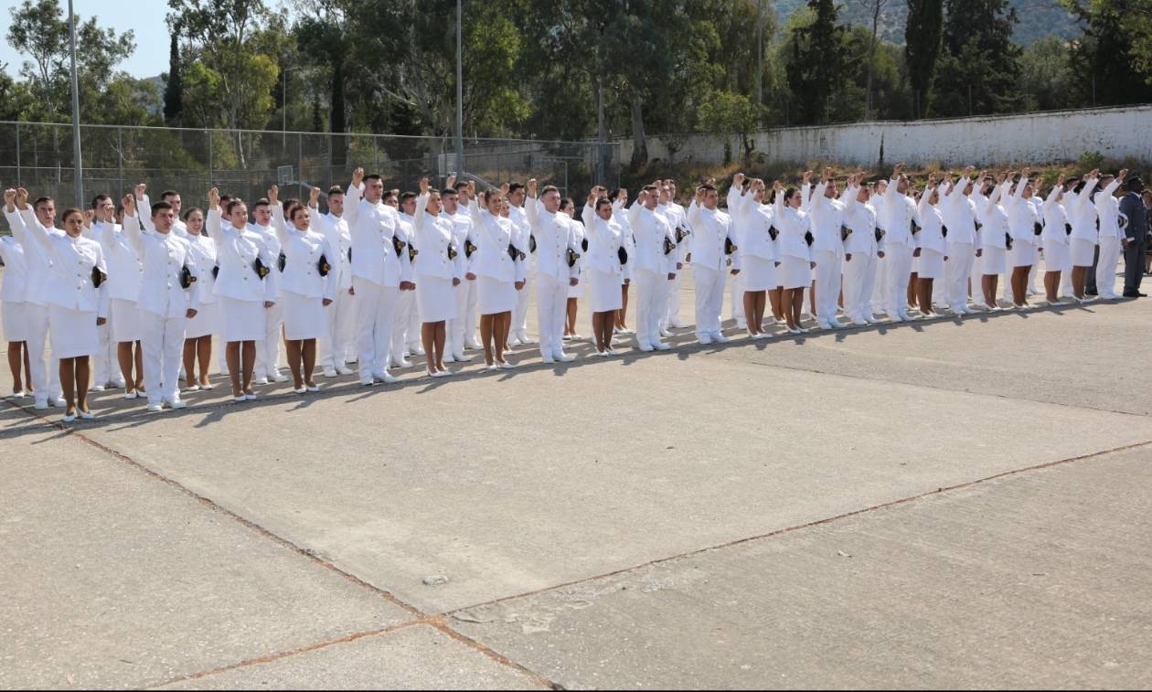 Πολεμικό Ναυτικό: Τελετή Ορκωμοσίας 35ης Σειράς Κελευστών ΣΜΥΝ (pics)