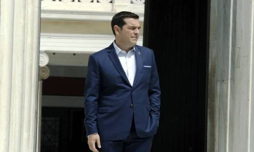 PM Tsipras expresses support for Cypriot government in finding viable solution