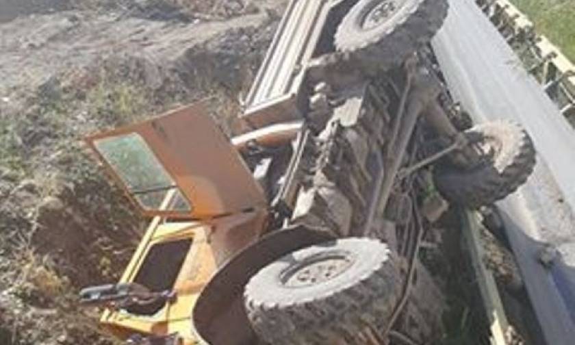 Παραλίγο τραγωδία στην Κοζάνη - Ανατροπή οχήματος της ΔΕΗ με πέντε τραυματίες (pics)