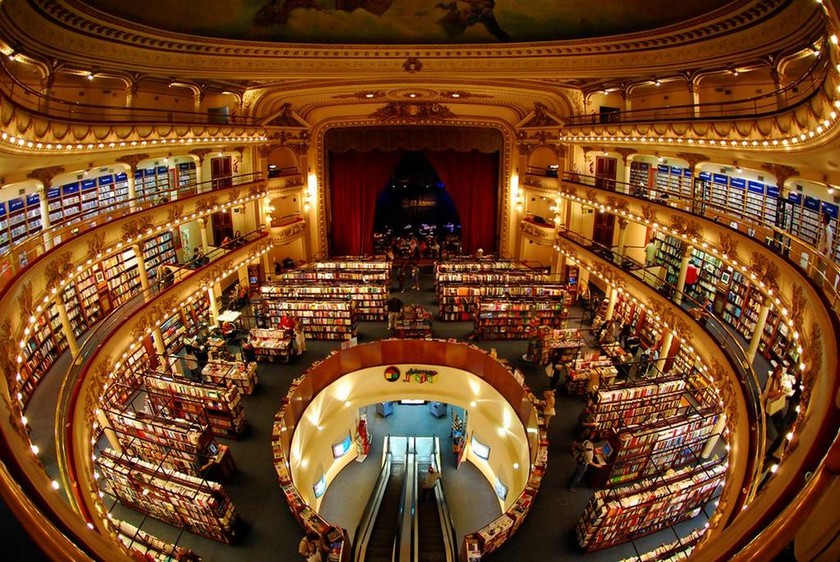 Αυτό το 100 ετών θέατρο μετατράπηκε στο εντυπωσιακότερο βιβλιοπωλείο στον κόσμο (Pics)