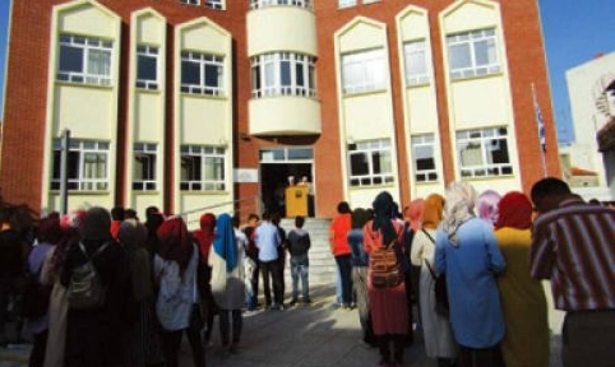 Ροδόπη: Το Κυριακάτικο σχολείο που διδάσκει το Ισλάμ