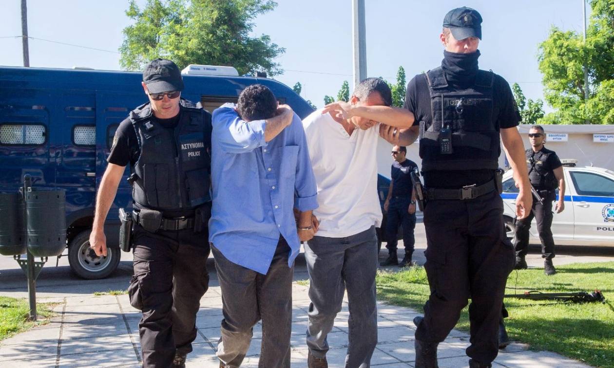 «Όχι» της Ελλάδας στους 3 Τούρκους αξιωματικούς για χορήγηση ασύλου