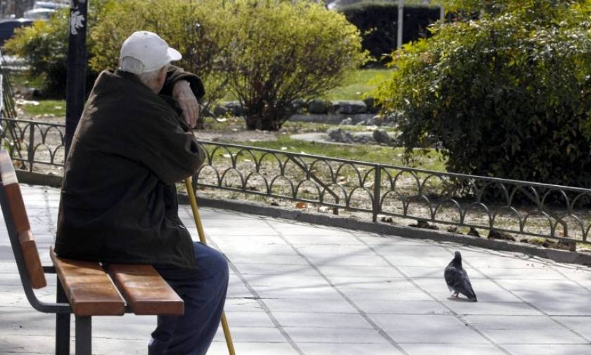 Ασφαλιστικό – «λαιμητόμος»: Ποιοι συνταξιούχοι θα δουν μειώσεις έως 50%