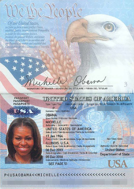 ΗΠΑ: Χάκερς έδωσαν στη δημοσιότητα φωτογραφία του διαβατηρίου της Μισέλ Ομπάμα (pic)