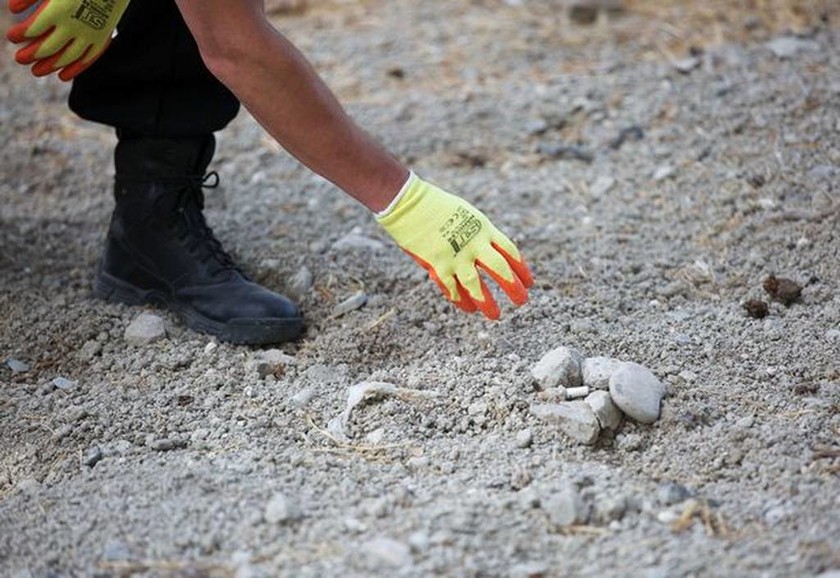 Ραγδαίες εξελίξεις στην υπόθεση Μπεν: Εκατοντάδες οστά ανακαλύφθηκαν στην Κω - Δείτε φωτογραφίες