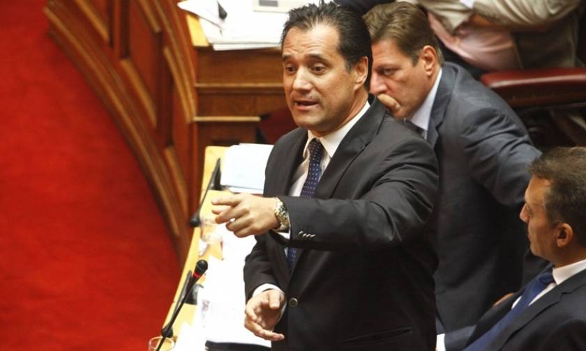 Χαμός στην Ολομέλεια της Βουλής: Γεωργιάδης σε Σκουρλέτη «Είστε πολιτικοί απατεώνες και ανθρωπάκια»