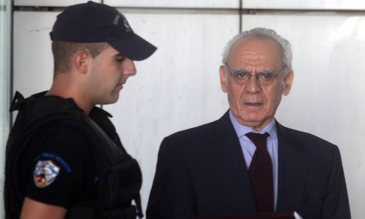 Εισαγγελέας: Αν αποφυλακιστεί ο Τσοχατζόπουλος θα διαπράξει νέα εγκλήματα
