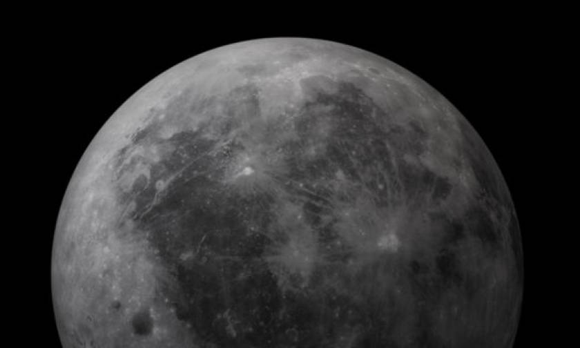 Έρχεται το τέλος του κόσμου την Παρασκευή; - Το σπάνιο «Μαύρο Φεγγάρι» που προκαλεί τρόμο