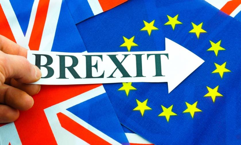 Δημοσκόπηση-Brexit: Oι Βρετανοί δεν έχουν πειστεί ότι η κυβέρνηση ακολουθεί τη σωστή στρατηγική