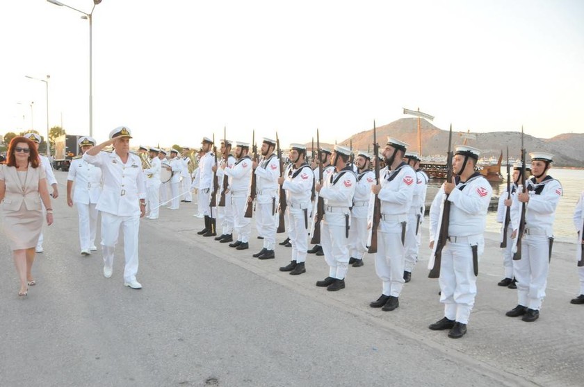 Πολεμικό Ναυτικό: Εορταστικές εκδηλώσεις για την επέτειο της Ναυμαχίας της Σαλαμίνας (pics)
