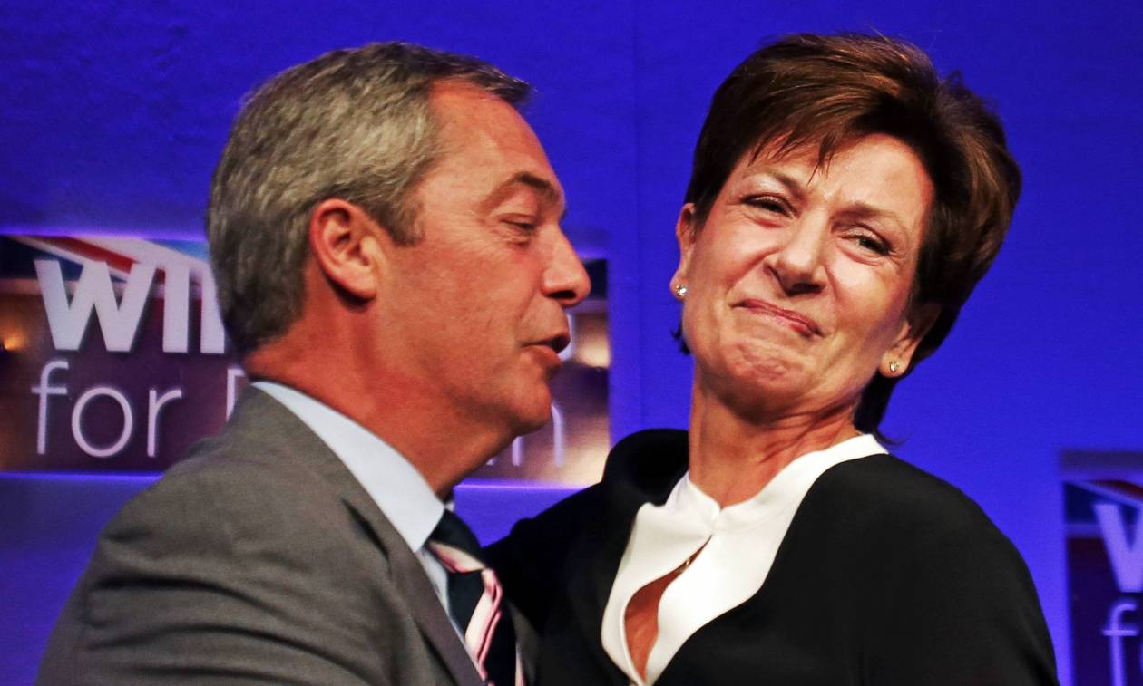Η «κατάρα» του Φαρατζ: Παραιτήθηκε η πρόεδρος του UKIP έπειτα από μόλις 18 μέρες στην ηγεσία
