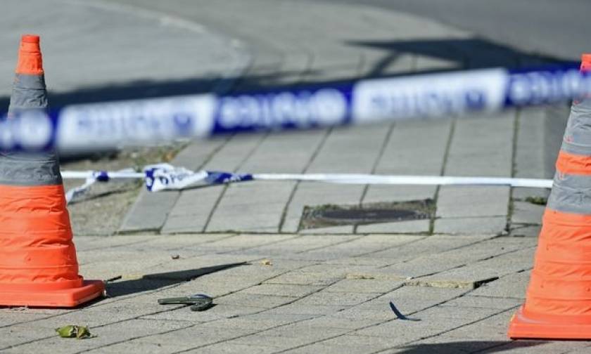 Βρυξέλλες: Επίθεση με μαχαίρι κατά αστυνομικών με «άρωμα» τρομοκρατίας (vid)