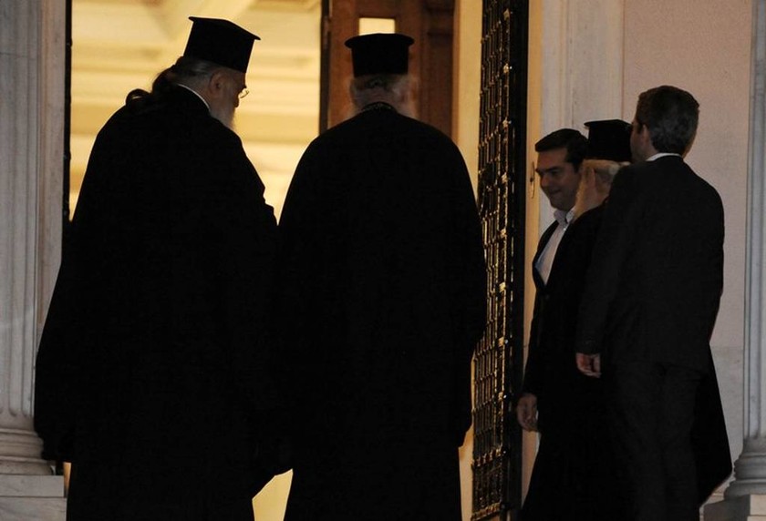 Στο Μαξίμου ο Αρχιεπίσκοπος Ιερώνυμος: Σε εξέλιξη η συνάντηση με τον Τσίπρα (photo)