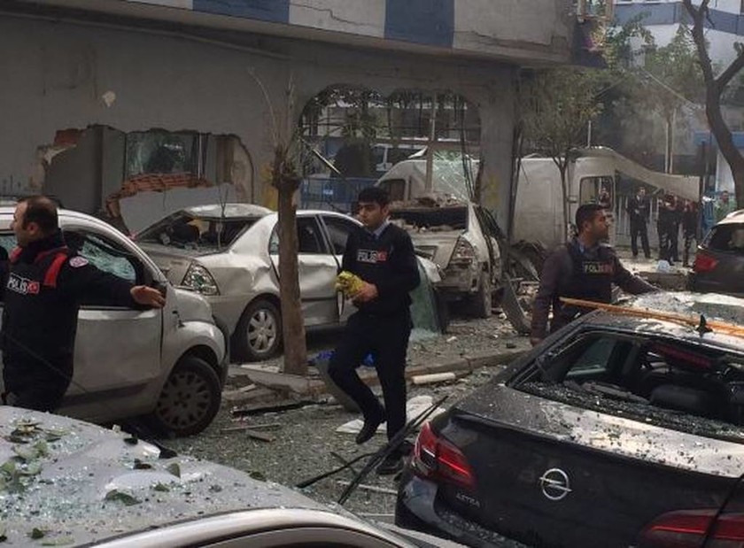 Ισχυρή έκρηξη στην Κωνσταντινούπολη - Φόβοι για πολλά θύματα