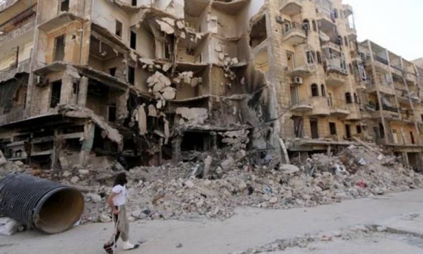 ΗΠΑ: Έρευνα για «εγκλήματα πολέμου» στο Χαλέπι από τη Συρία ζητά ο Τζον Κέρι