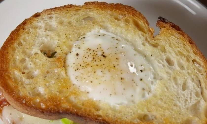Πρωινό πλούσιο σε θρεπτικά συστατικά και γευστικό; Αυτό το σάντουιτς με αυγό θα το λατρέψεις