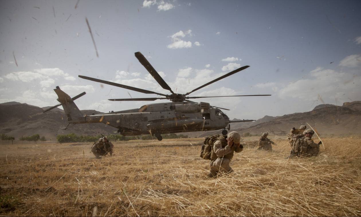 Μουτζαχεντίν κατέρριψαν στρατιωτικό ελικόπτερο στο Αφγανιστάν - Τουλάχιστον επτά νεκροί