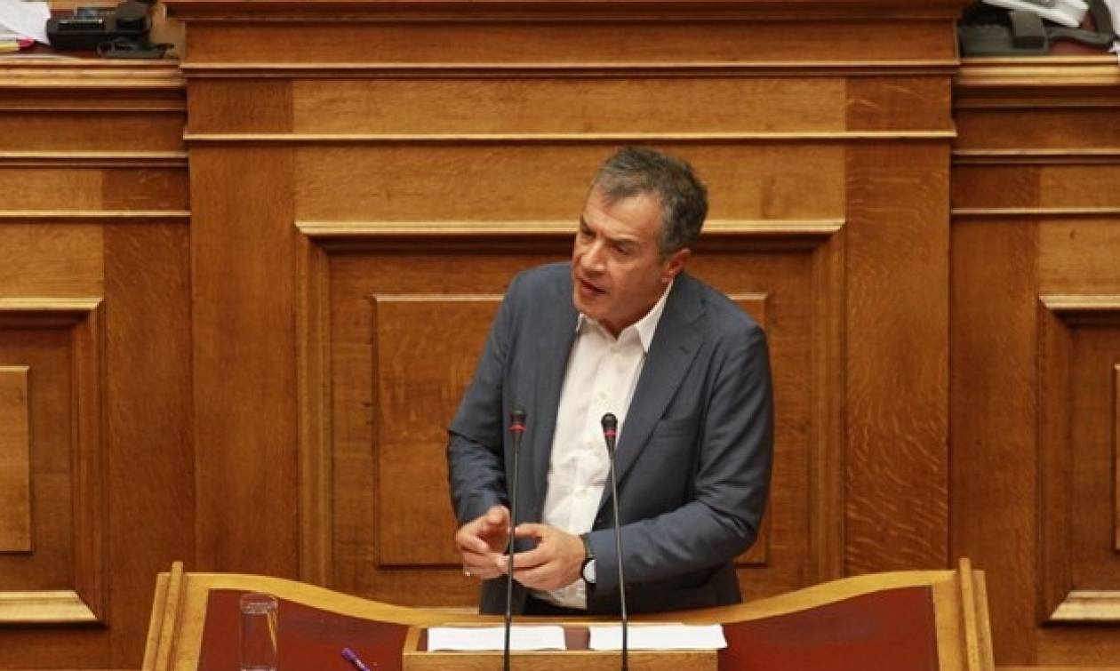Βουλή-Θεοδωράκης: Η διαφθορά είναι πρόβλημα του παρόντος και όχι του παρελθόντος (vid)