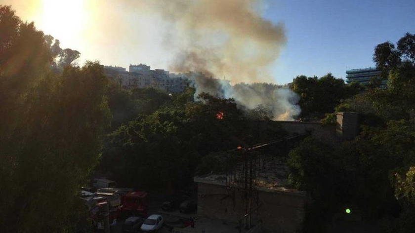 «Συναγερμός» στην Πυροσβεστική για φωτιά στο κέντρο του Ηρακλείου!