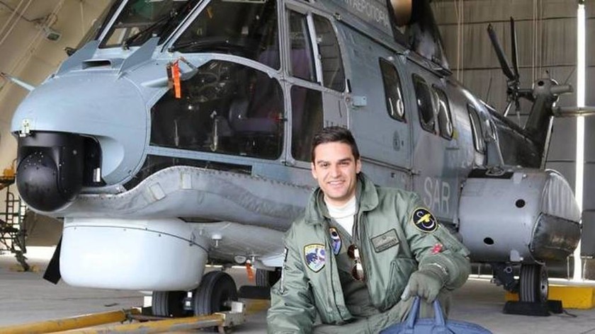 ΘΡΗΝΟΣ: Αυτός είναι ο 32χρονος αδικοχαμένος πιλότος του Τσέσνα - Ήταν χειριστής Super Puma (pics)