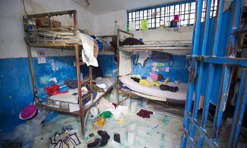 Θρίλερ στην Αϊτή: Σκότωσαν φρουρό και απέδρασαν από τη φυλακή - Ανθρωποκυνηγητό για 174 κρατούμενους