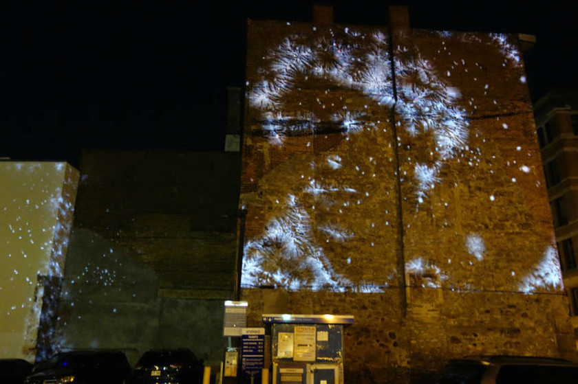 Φαντάσματα από το παρελθόν σε τοίχους του Μόντρεαλ (video+photos)