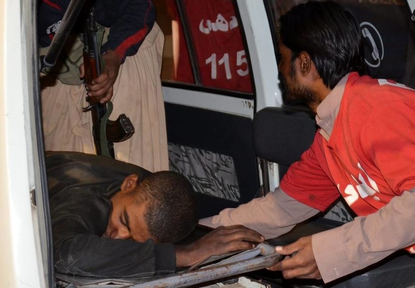 Μακελειό στο Πακιστάν: 59 νεκροί και δεκάδες τραυματίες από ένοπλη επίθεση σε αστυνομική σχολή 