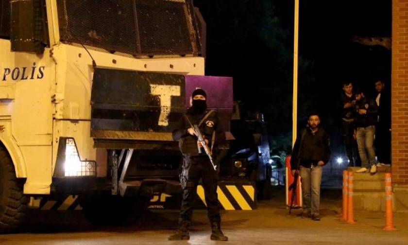 Τουρκία: Αναζωπύρωση της βίας μετά τη σύλληψη των δύο δημάρχων - 10 νεκροί