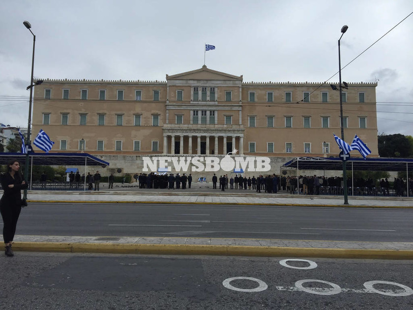 Ολοκληρώθηκε η μαθητική παρέλαση στην Αθήνα (photo) 