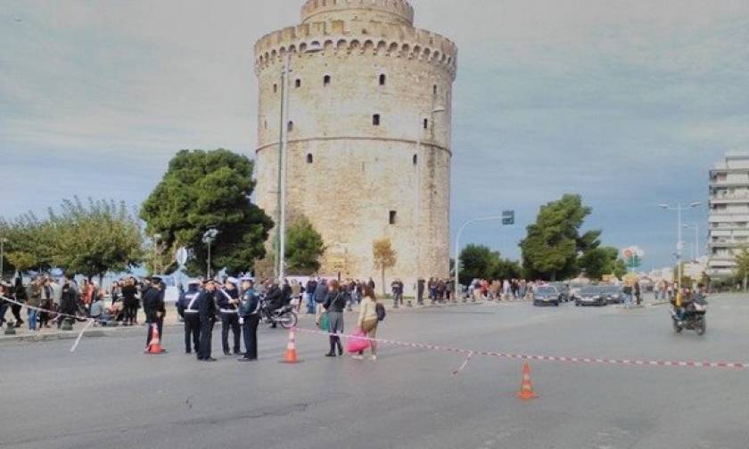 Θεσσαλονίκη: Συγκέντρωση διαμαρτυρίας κατά των πλειστηριασμών στον Λευκό Πύργο (pics)