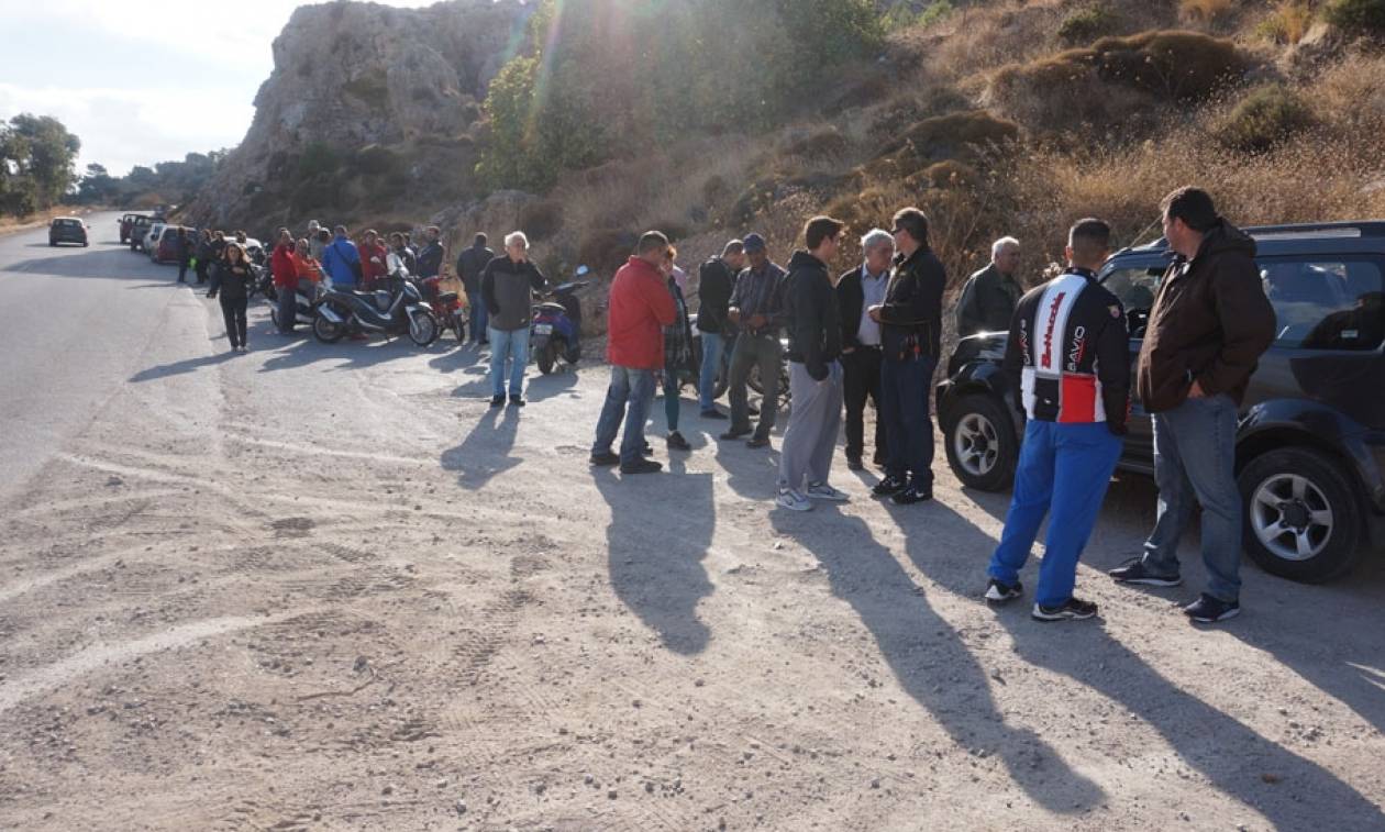 Βροντάδος Χίου: Κάτοικοι παρεμπόδισαν τις εργασίες Κέντρου Κράτησης παραβατικών μεταναστών