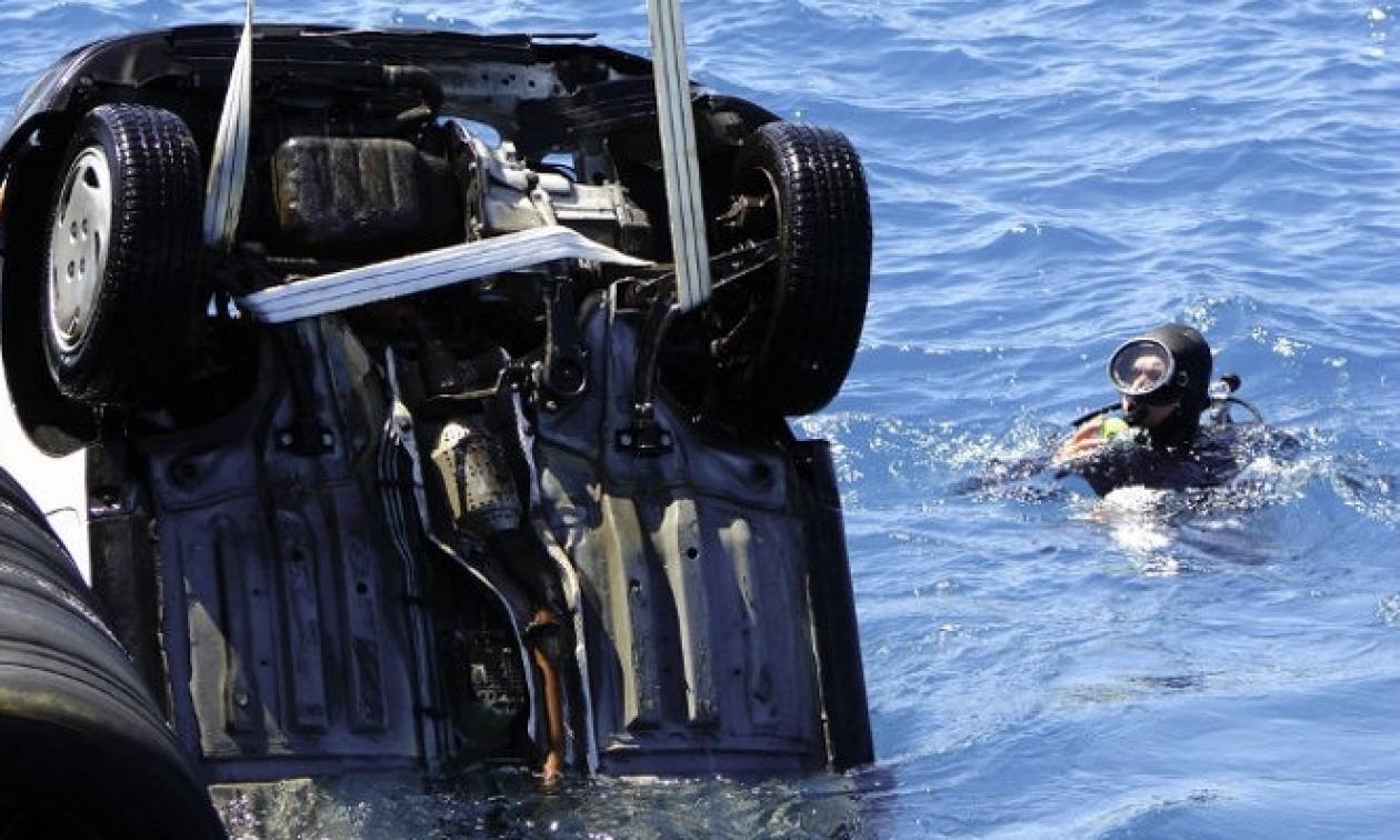 Τραγωδία στο Παλαιό Φάληρο: Νεκρός ο οδηγός του αυτοκινήτου που έπεσε στη θάλασσα