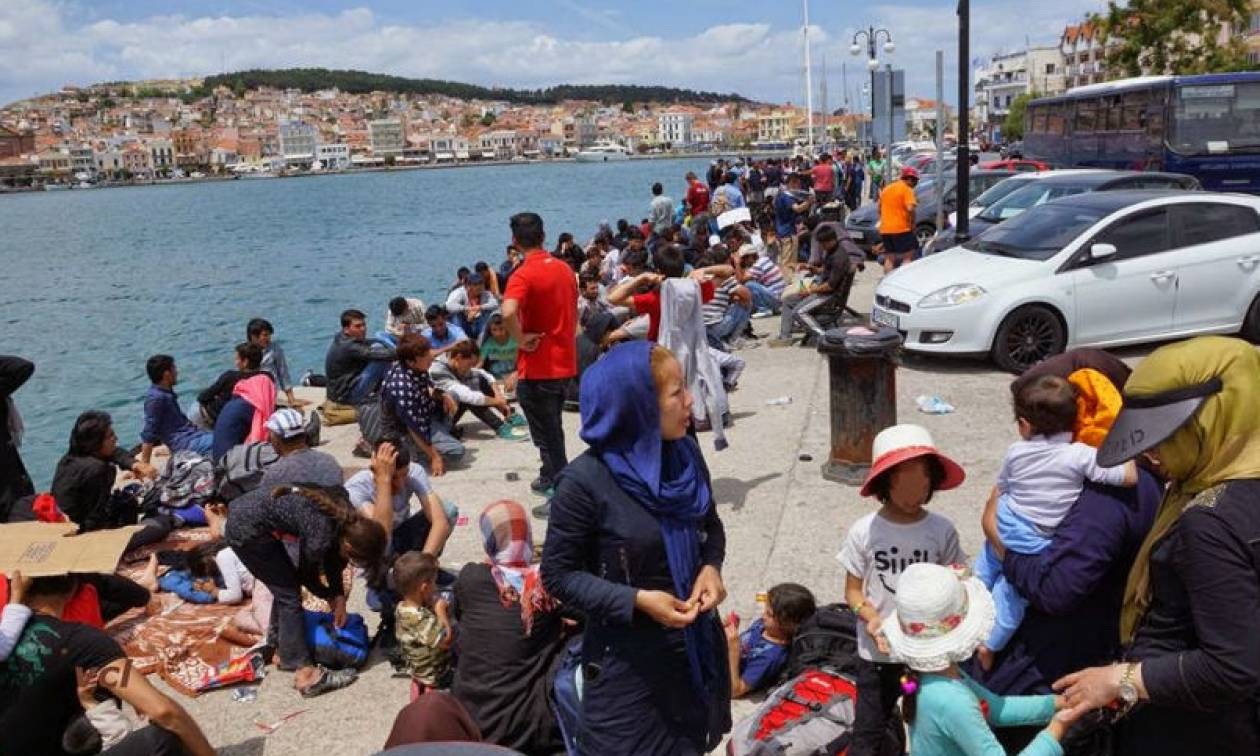 Πλησιάζουν τις 12.000 οι εγκλωβισμένοι μετανάστες και πρόσφυγες στο βόρειο Αιγαίο